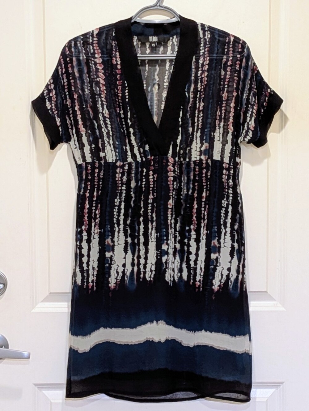 EUC Y2K Bedo XS Semi-Sheer Abstract Cyber Print V-Neck Mini Dress